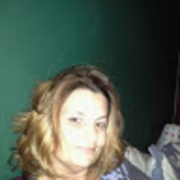 Meet your Posher, Carrie - Picture 1 of 1